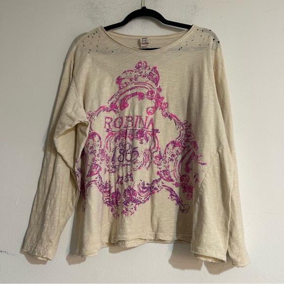 Magnolia Pearl Robina Love is the Only Way Long Sleeve Distressed Tee OS Hobo